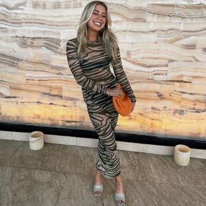 PrettyLittleThing Green and Black Zebra Print Mesh Bodycon Dress